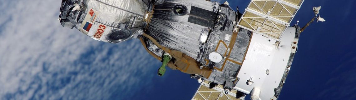 satellite-soyuz-spaceship-space-station-41006-min satellite-soyuz-spaceship-space-station-41006-min